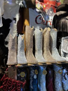 alice-rhinestone-gold-9452alice-rhinestone-gold-9453alice-rhinestone-gold-9455alice-rhinestone-gold-9459-1