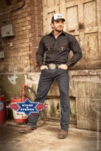 YELLOWSTONE_blouse_Protect_the_Family-male_web