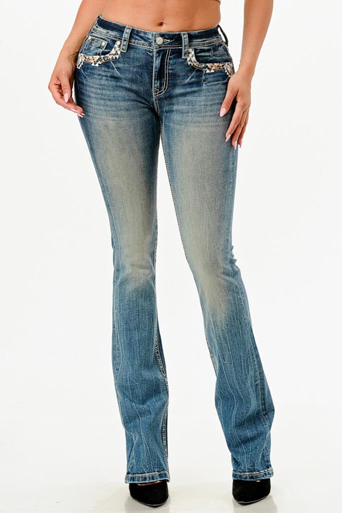 EB61967-001-GRACE-IN-LA-06-14-24-CROP